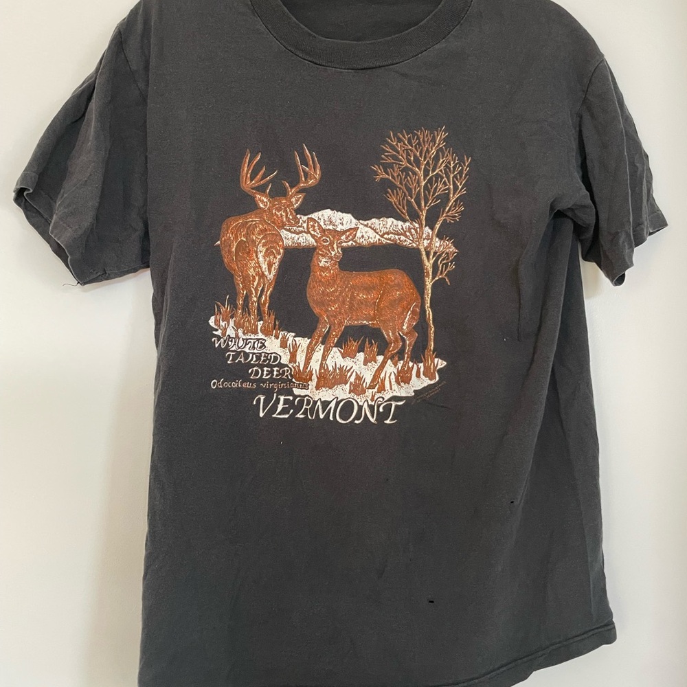 Vermont Graphic T-Shirt with Deer Design